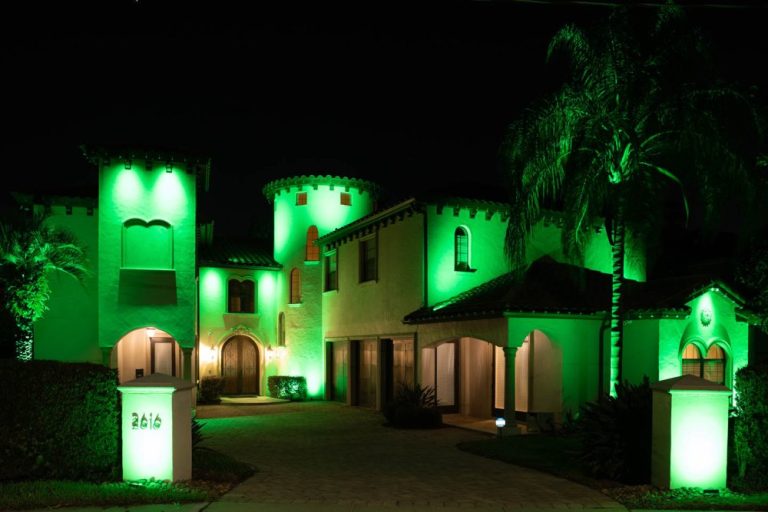 exterior green lighting