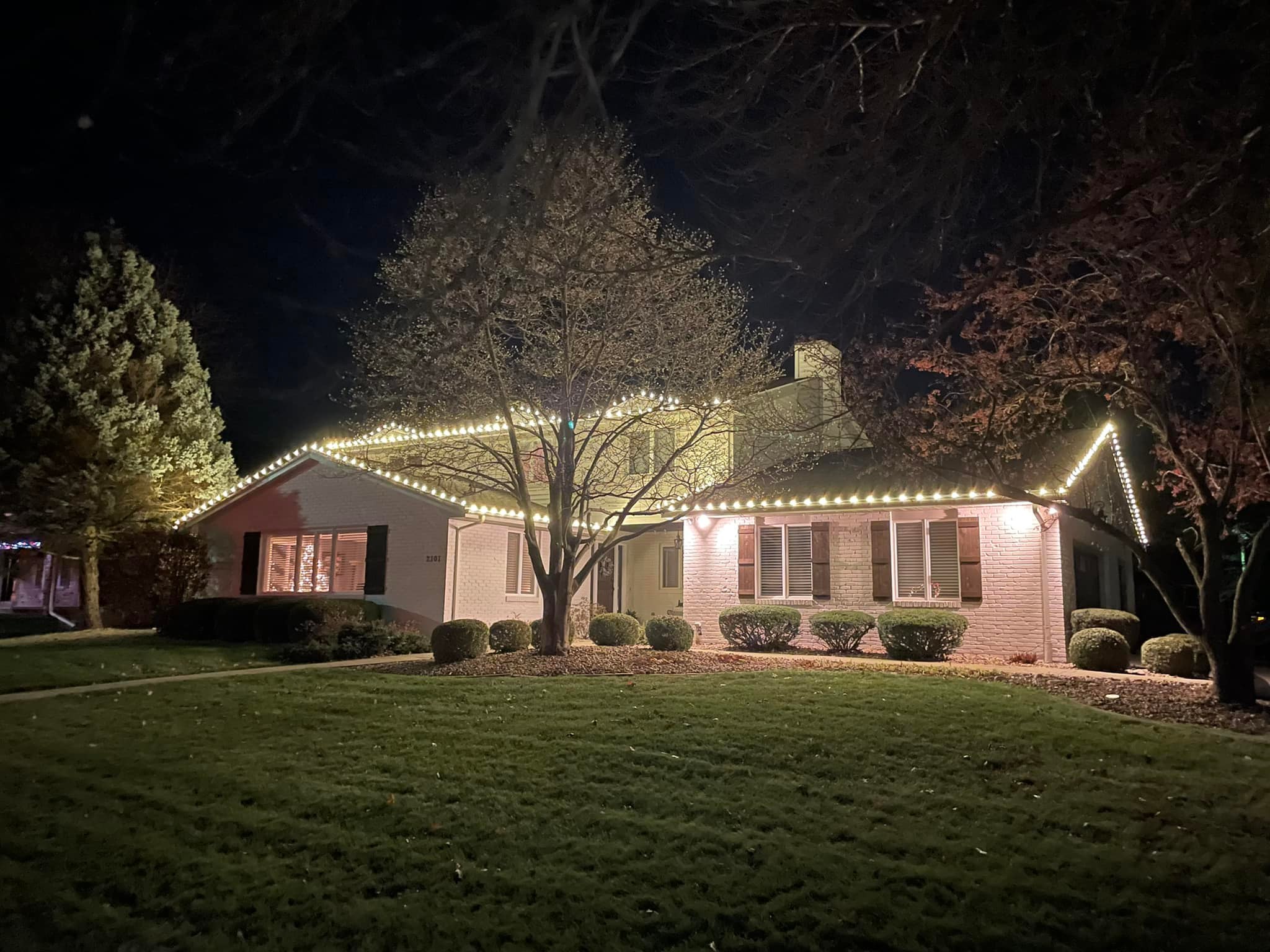 What to Expect in an Electric Landscape Lighting Kits
